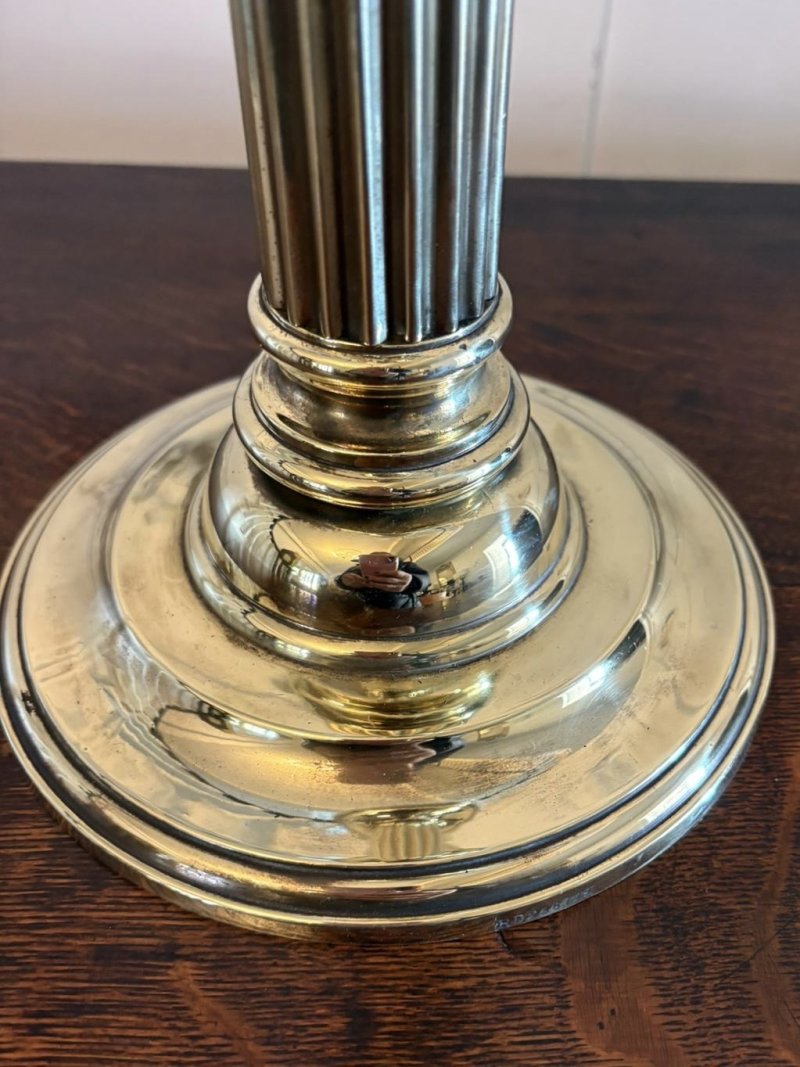 Antique Victorian Quality Brass Oil Lamp